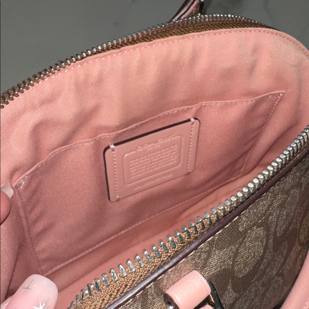 4 Coach Items Bundle - image 7